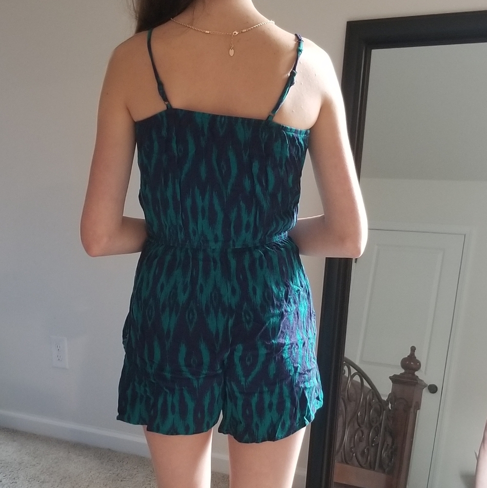 Romper - Picture 3 of 5